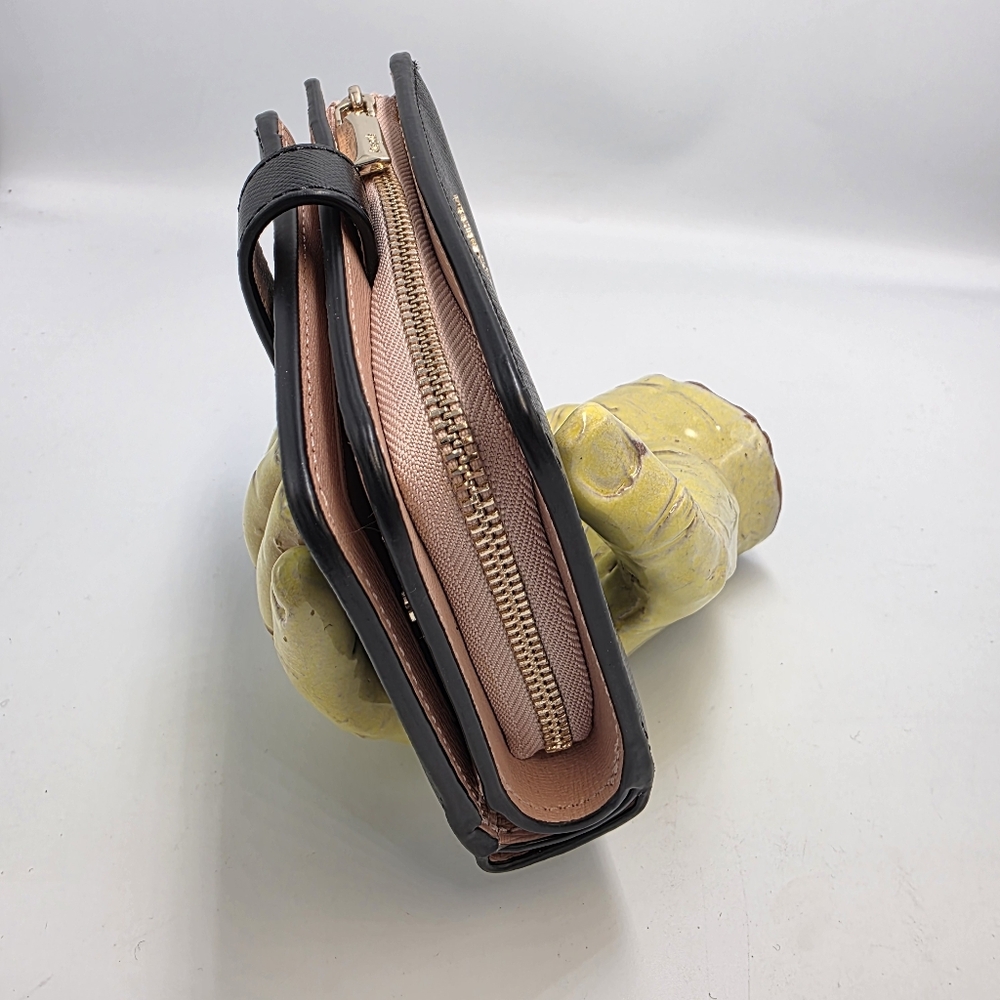 Kate Spade New York Black Saffiano Leather Zip Around Wallet Pink Interior Excel - Picture 3 of 9